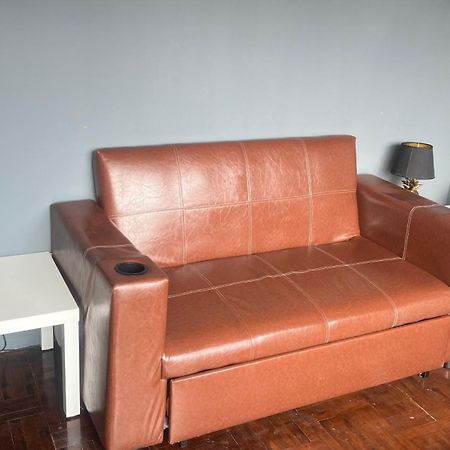 W District Guesthouse バンコク都 エクステリア 写真